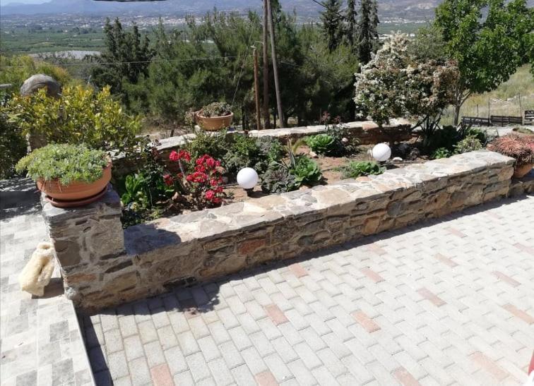 Aphrodite Mountain View Perion Exterior photo